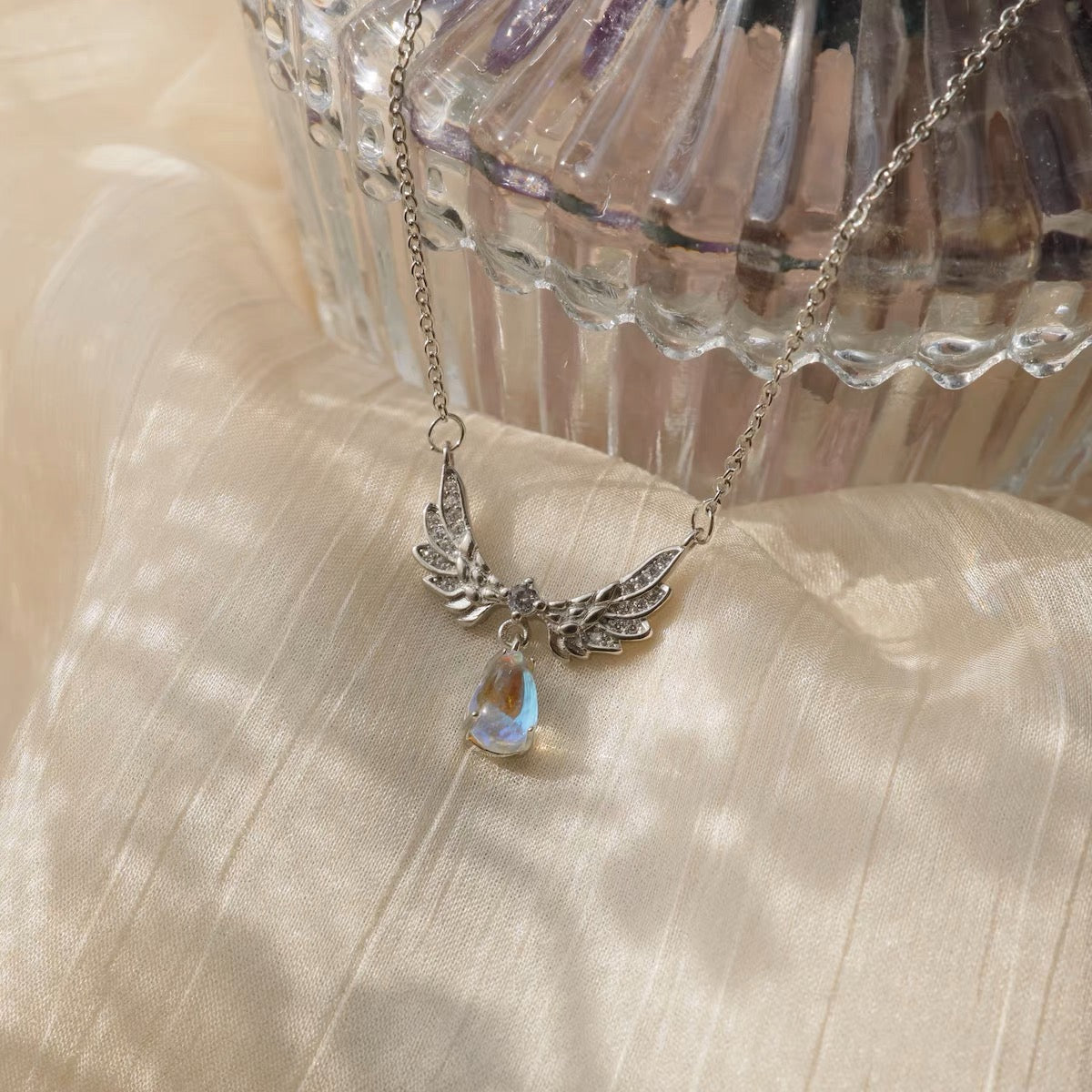 Angel Wings Ncklace