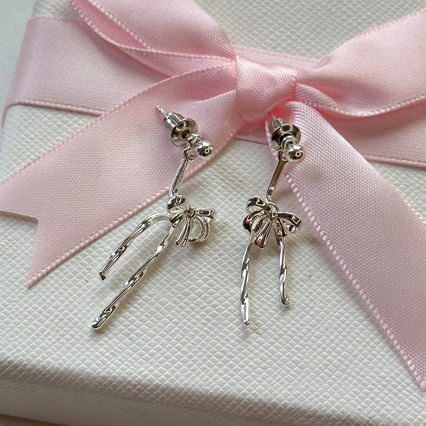 Mini Bow Earings