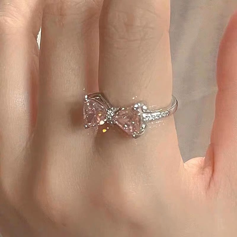 Tiny Bow Ring