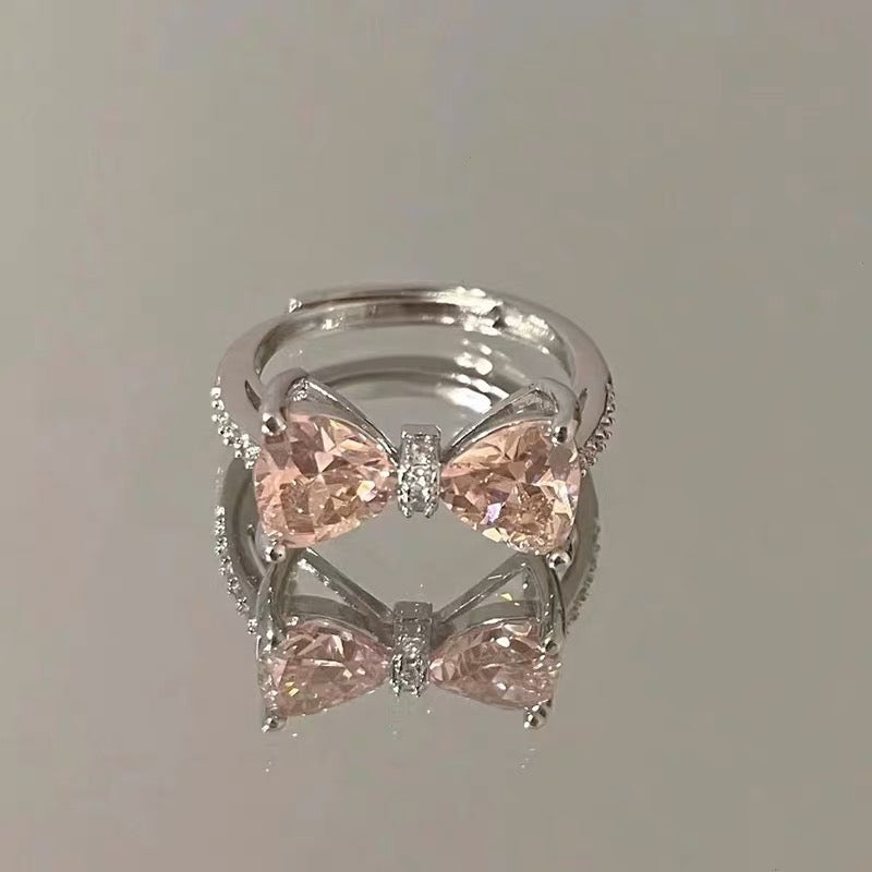 Tiny Bow Ring